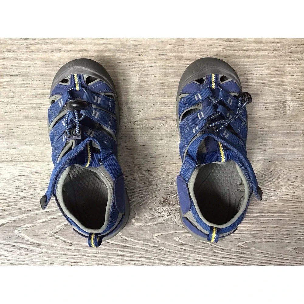 KEEN Newport H2 Sandals Youth Boys Size 4 Blue Waterproof Kids Hiking 1009962